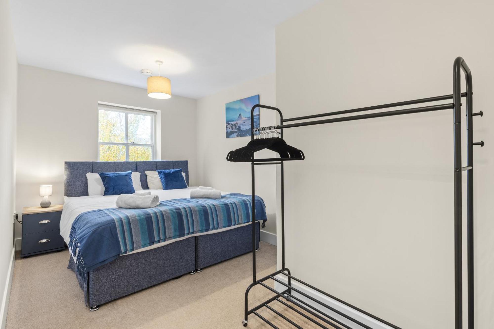 צ'למספורד Sapphire Serviced Apartment מראה חיצוני תמונה